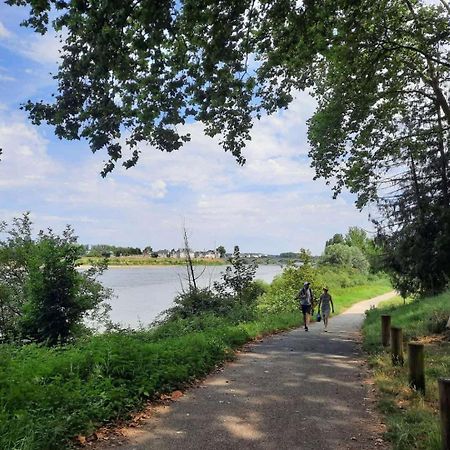 Spacious T2 Apt In City Center. Amboise Kültér fotó